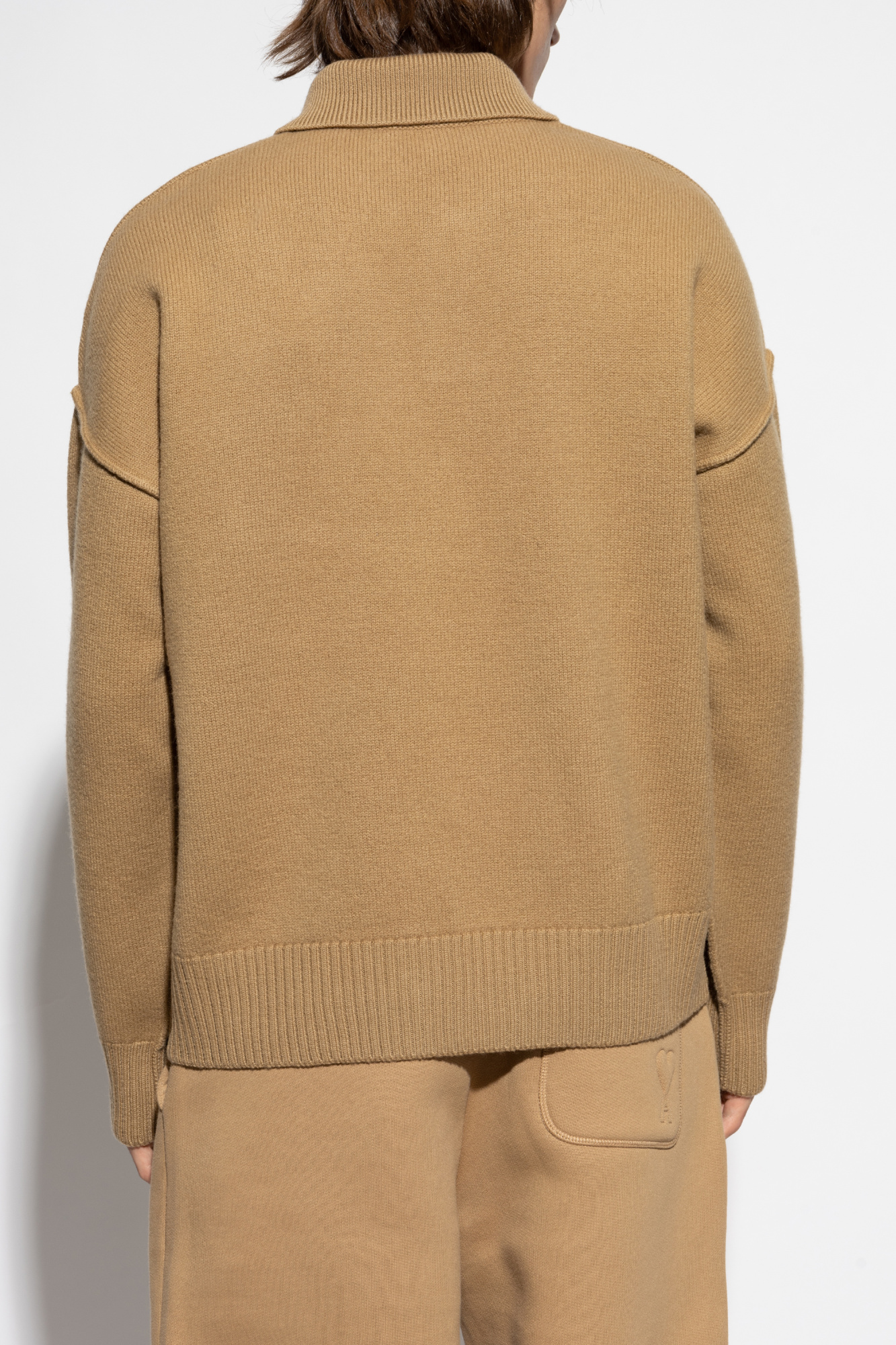 【送料&関税込】Ami Alexandre Mattiussi Pastel Yellow Wool S AMI Paris: Yellow Ami de Cœur Sweatshirt | SSENSE